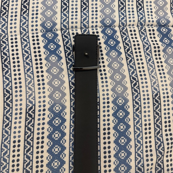 Louis Vuitton Monogram Belt - Black - Picture 3 of 6